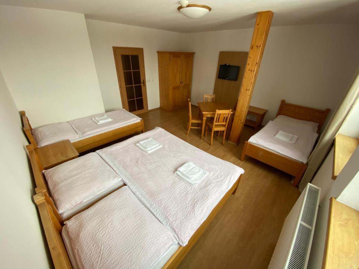 Hotel Zlaty Chlum Česká Ves Exteriör bild