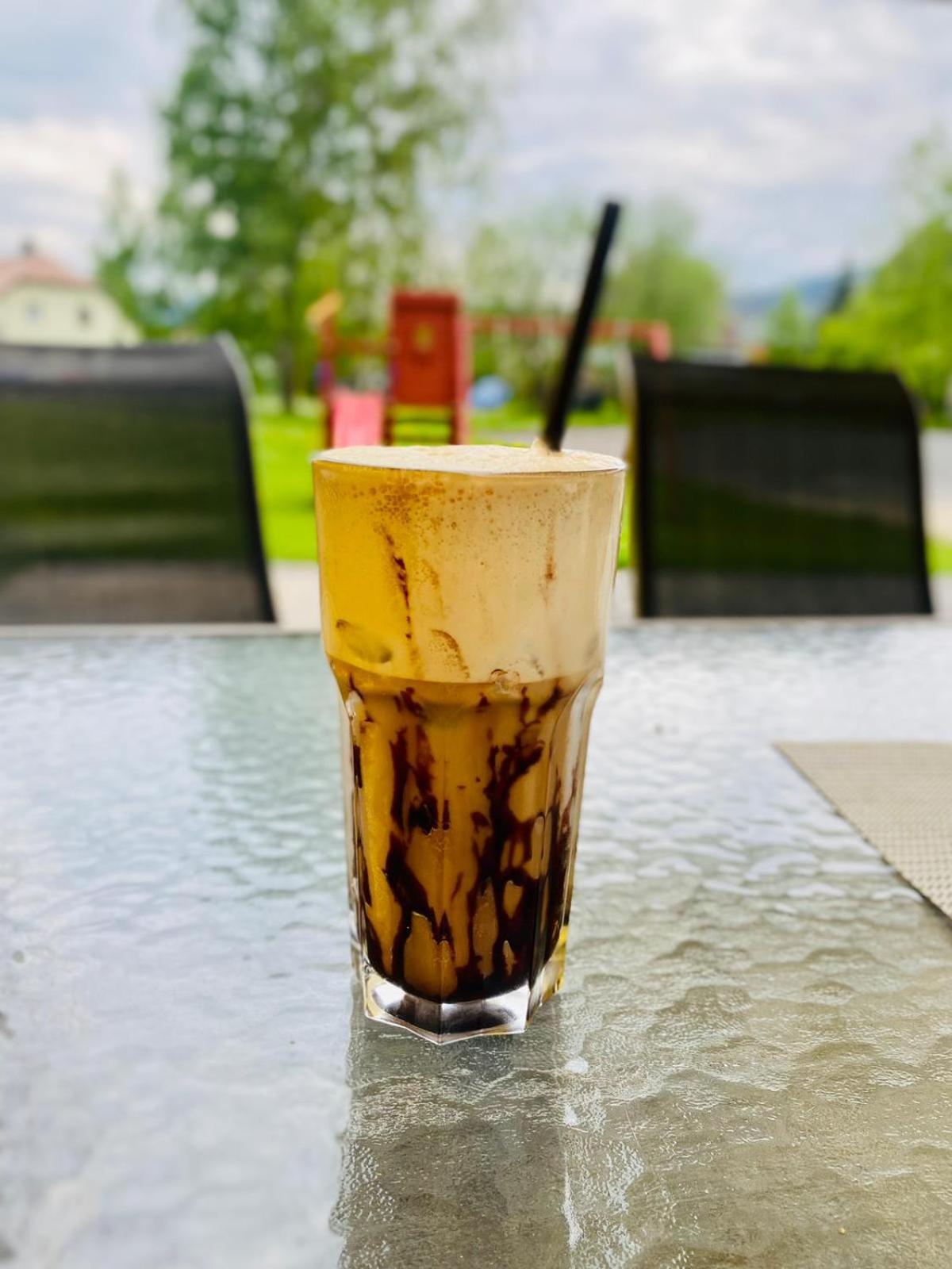Hotel Zlaty Chlum Česká Ves Exteriör bild