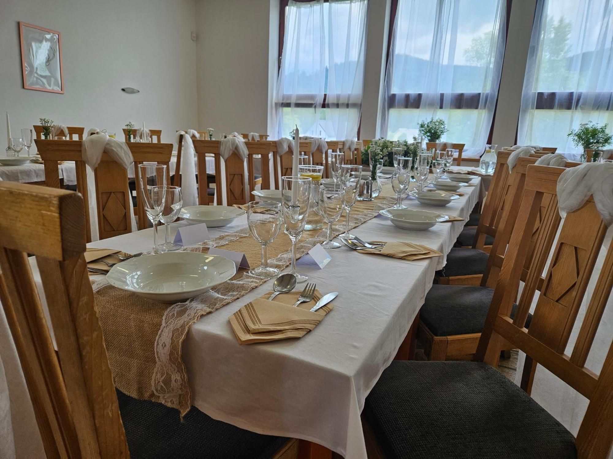 Hotel Zlaty Chlum Česká Ves Exteriör bild