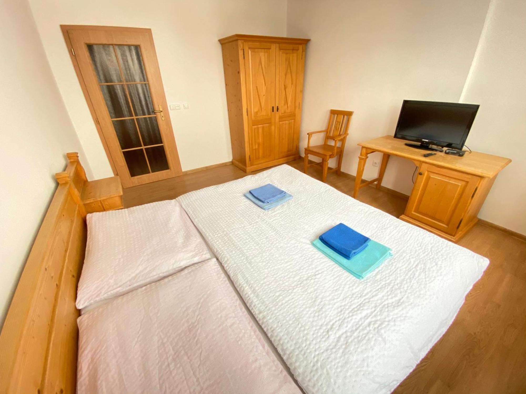 Hotel Zlaty Chlum Česká Ves Exteriör bild